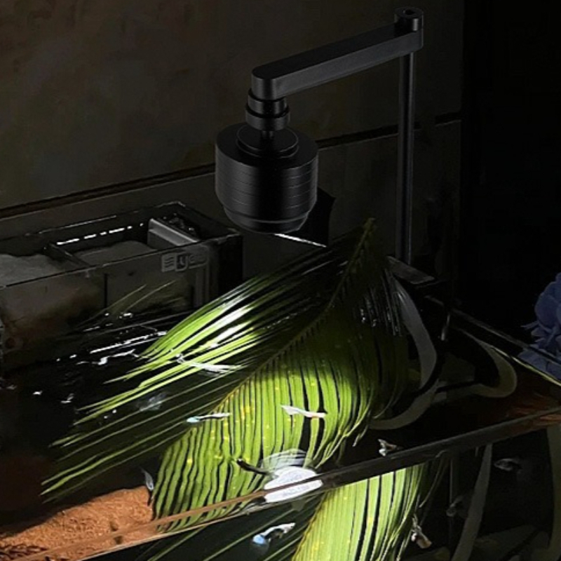 Lampu Akuarium LED 3 Warna Tah - Aquarium Plant Iron ulasan dan harga